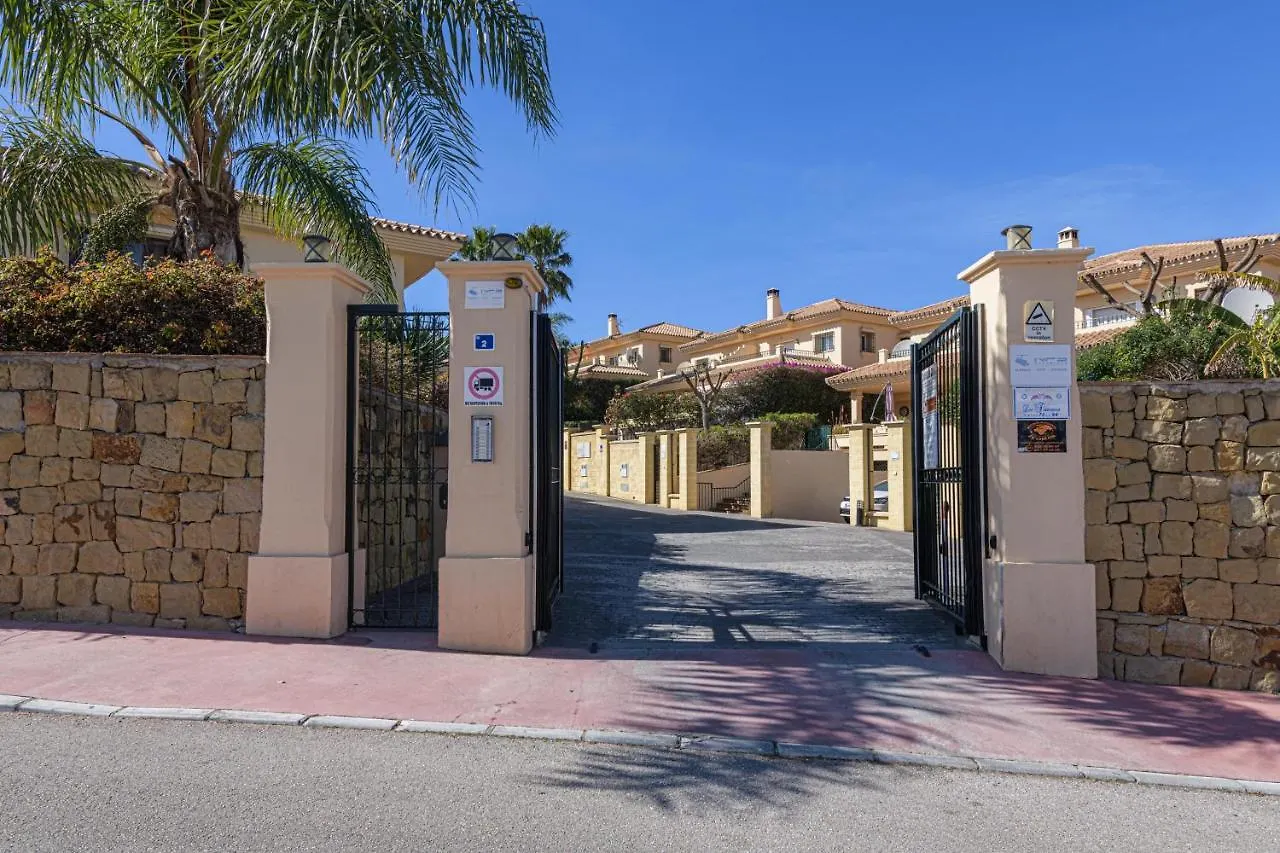 Villa Riviera Sitio de Calahonda 0*,  Spain